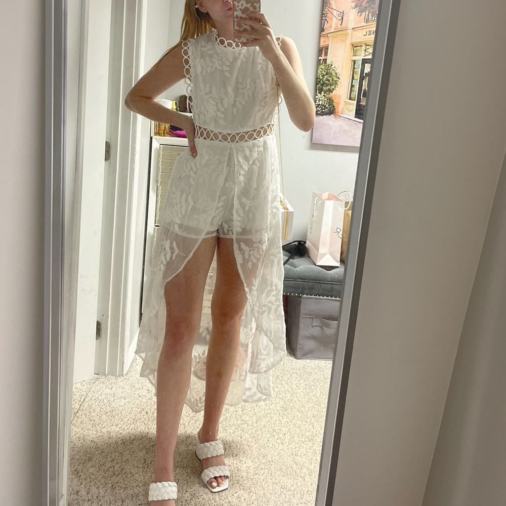 Romper/ dress with lace